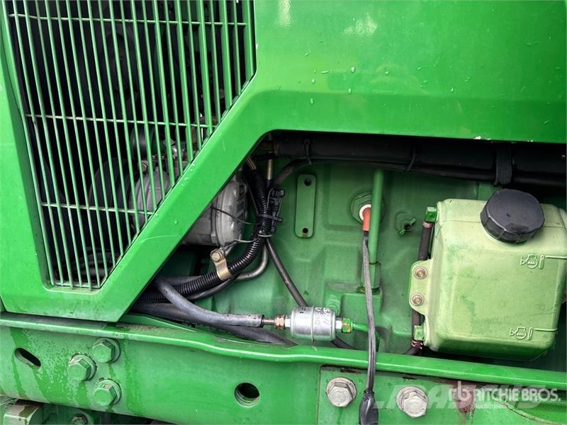John Deere 7700 4WD Tractor Traktorok