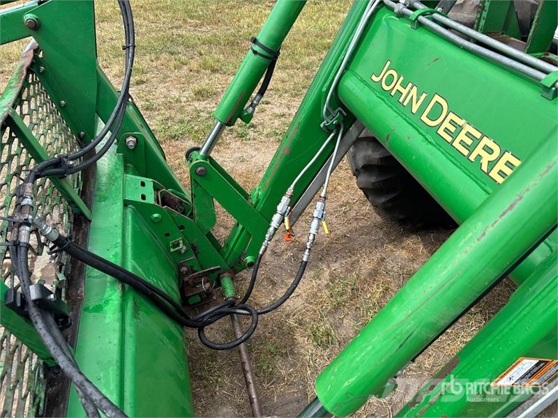 John Deere 7700 4WD Tractor Traktorok