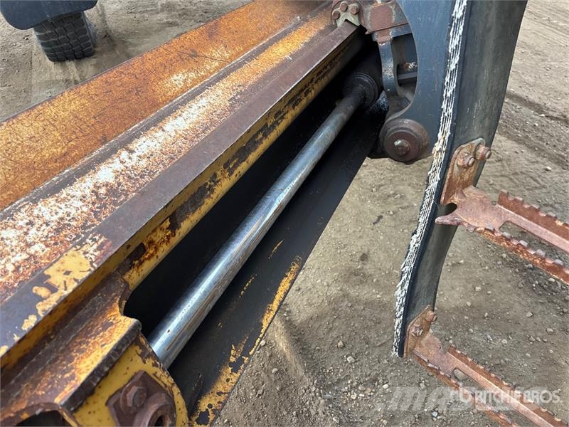 John Deere 770D Motor Grader Grederji