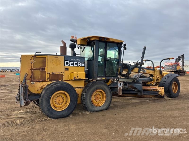 John Deere 770D Motor Grader معدات تمهيد الطرق