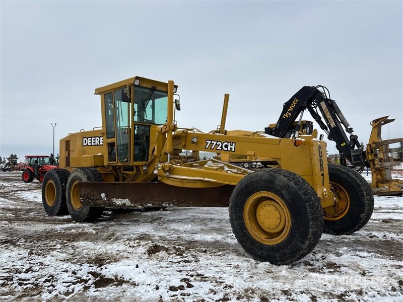 John Deere 772CH معدات تمهيد الطرق