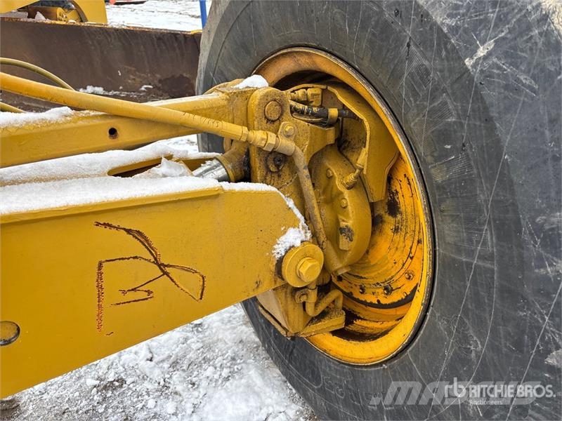 John Deere 772CH معدات تمهيد الطرق