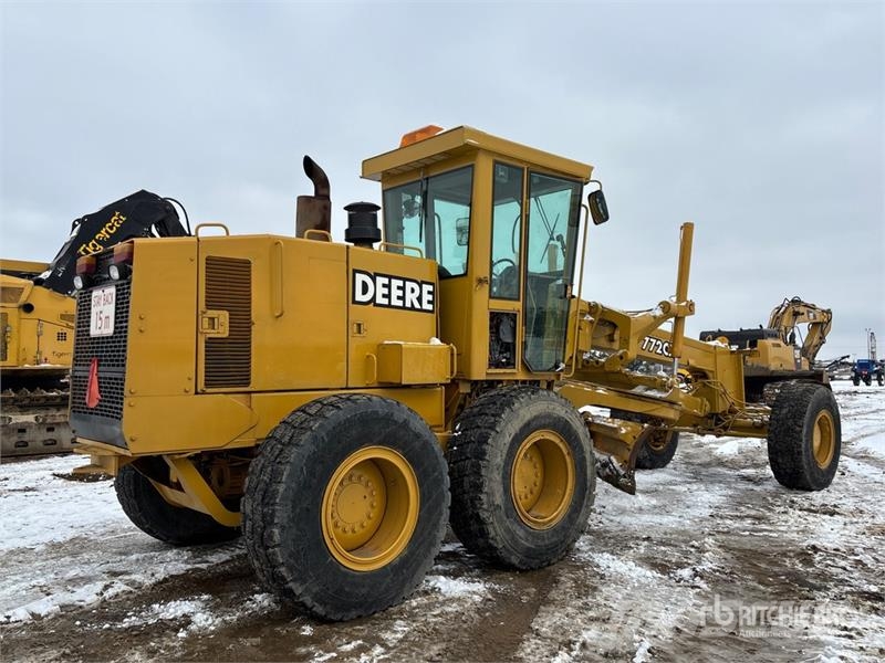 John Deere 772CH معدات تمهيد الطرق