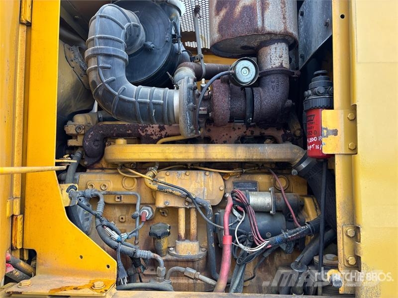 John Deere 772CH معدات تمهيد الطرق