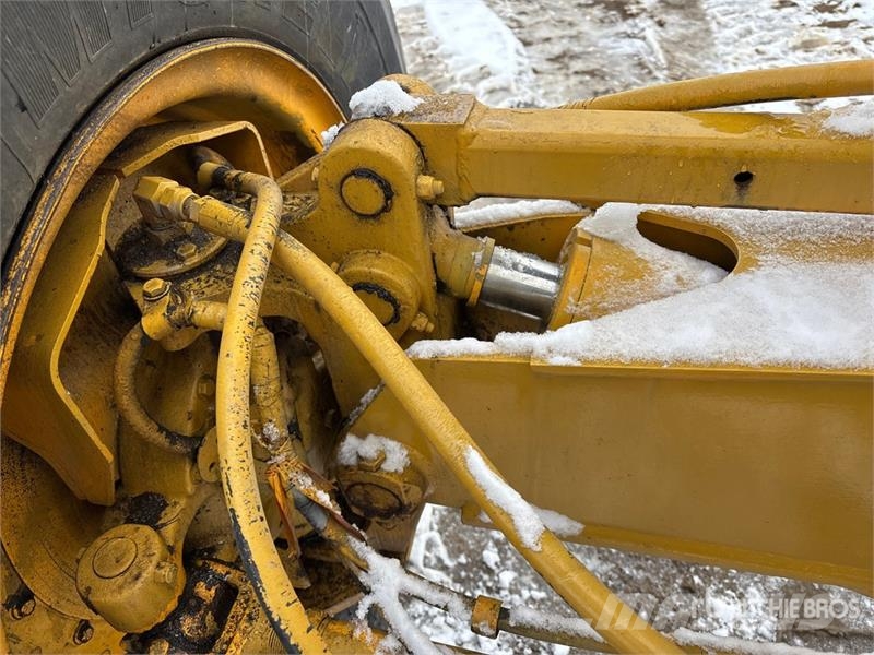 John Deere 772CH معدات تمهيد الطرق