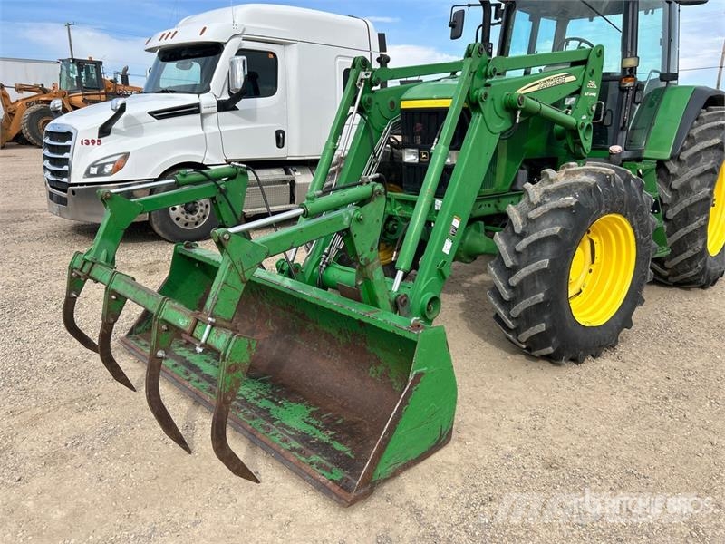 John Deere 7810 Traktori