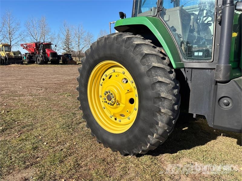 John Deere 7810 Trattori