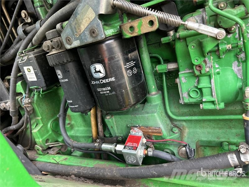 John Deere 7810 Traktori