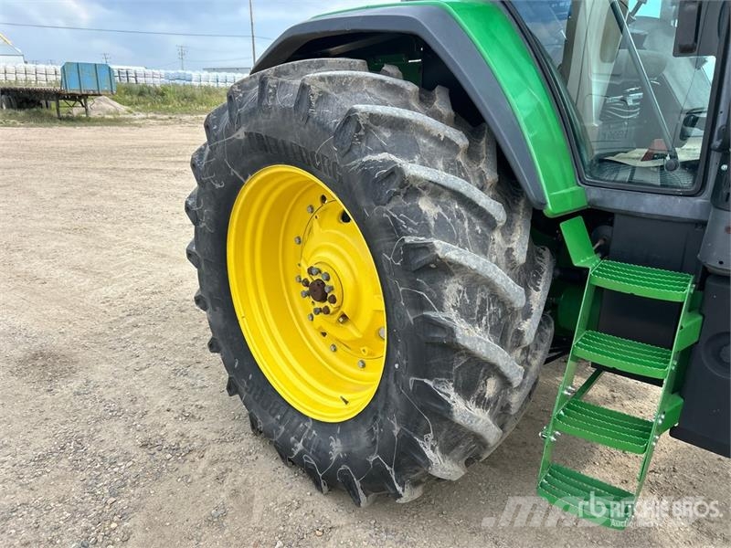 John Deere 7810 Traktori