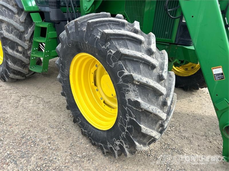 John Deere 7810 Traktori