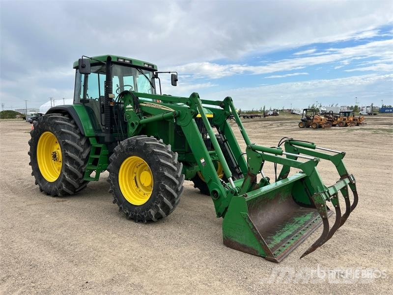 John Deere 7810 Traktori