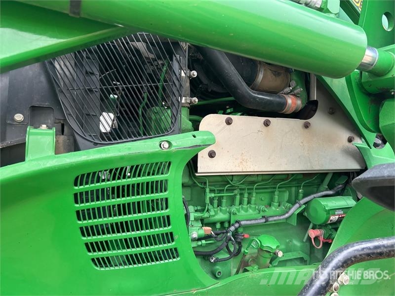 John Deere 7830 4WD Tractor Traktoriai