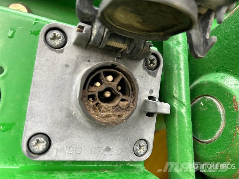 John Deere 7830 4WD Tractor Traktorit