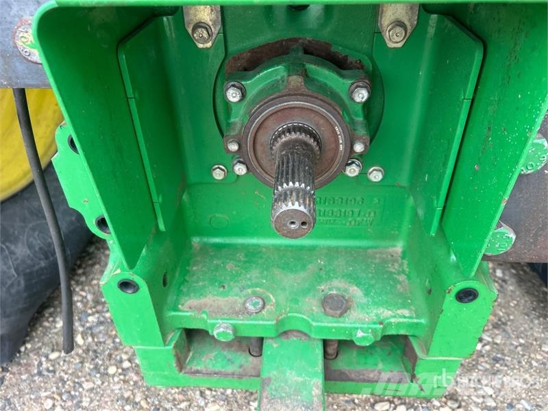 John Deere 7830 4WD Tractor Traktoriai