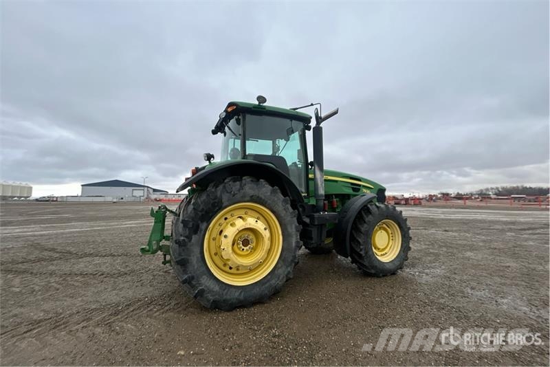 John Deere 7830 4WD Tractor Traktorit