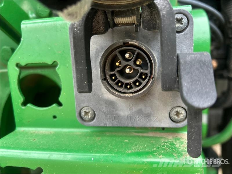 John Deere 7830 4WD Tractor Traktoriai