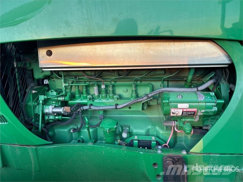 John Deere 7930 Traktori