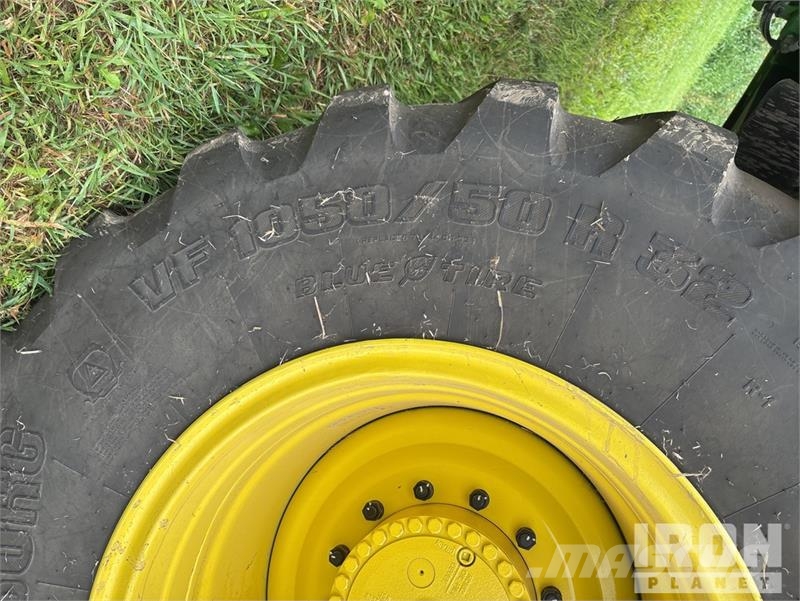 John Deere 800R 70 ft Air Boom 4x2 Floater Self-Propelled Fer Spargiminerale