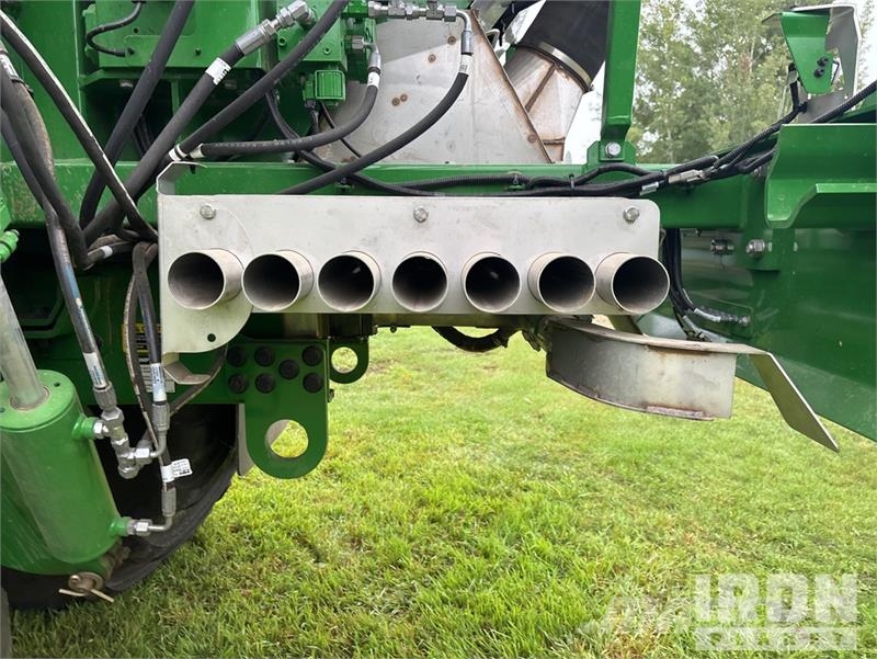 John Deere 800R 70 ft Air Boom 4x2 Floater Self-Propelled Fer Spargiminerale