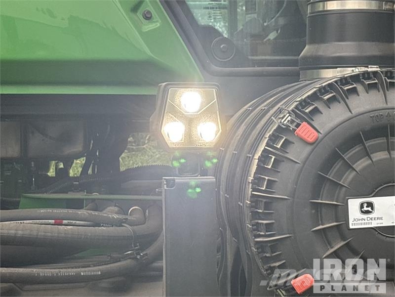 John Deere 800R 70 ft Air Boom 4x2 Floater Self-Propelled Fer Spargiminerale
