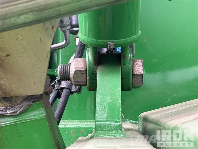 John Deere 800R 70 ft Air Boom 4x2 Floater Self-Propelled Fer Spargiminerale