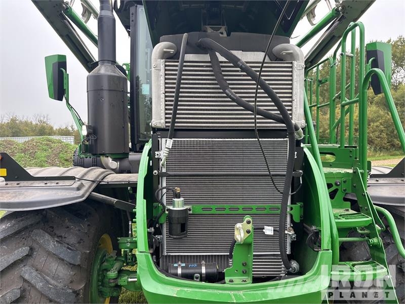 John Deere 800R 70 ft Air Boom 4x2 Floater Self-Propelled Fer Spargiminerale