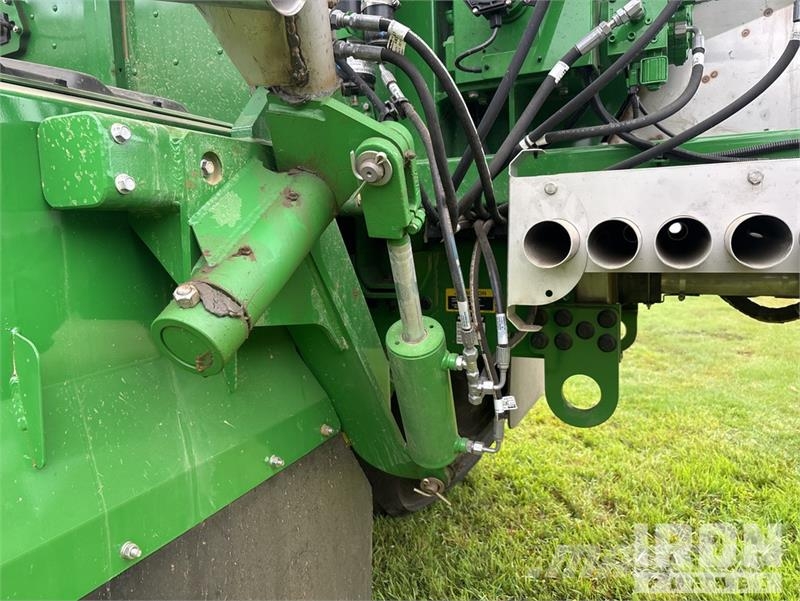 John Deere 800R 70 ft Air Boom 4x2 Floater Self-Propelled Fer Spargiminerale