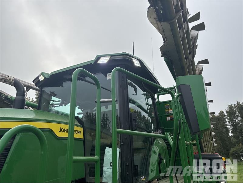 John Deere 800R 70 ft Air Boom 4x2 Floater Self-Propelled Fer Spargiminerale