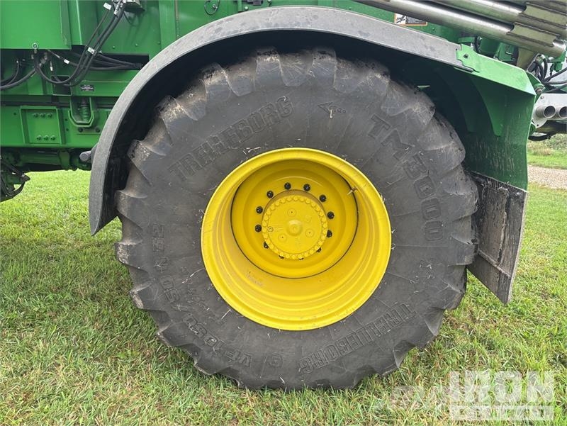 John Deere 800R 70 ft Air Boom 4x2 Floater Self-Propelled Fer Spargiminerale