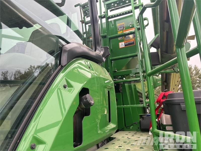 John Deere 800R 70 ft Air Boom 4x2 Floater Self-Propelled Fer Spargiminerale