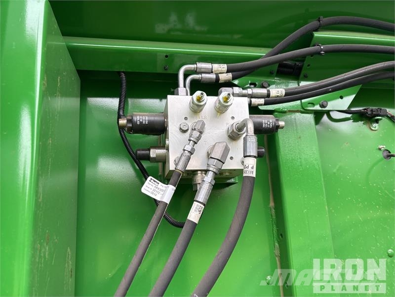John Deere 800R 70 ft Air Boom 4x2 Floater Self-Propelled Fer Spargiminerale