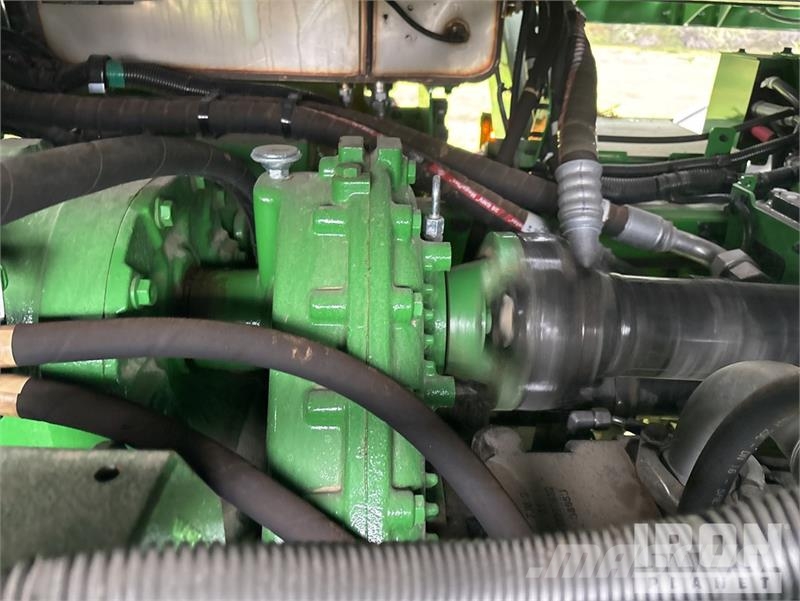 John Deere 800R 70 ft Air Boom 4x2 Floater Self-Propelled Fer Spargiminerale