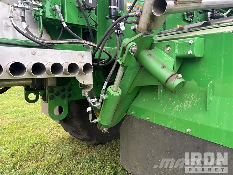 John Deere 800R 70 ft Air Boom 4x2 Floater Self-Propelled Fer Spargiminerale