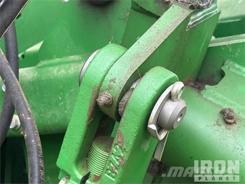 John Deere 800R 70 ft Air Boom 4x2 Floater Self-Propelled Fer Spargiminerale