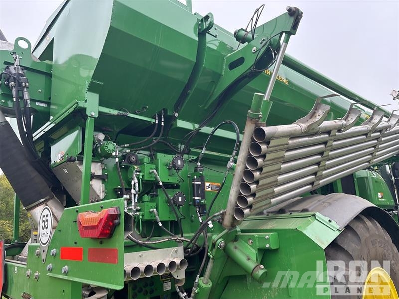 John Deere 800R 70 ft Air Boom 4x2 Floater Self-Propelled Fer Spargiminerale