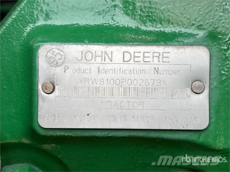 John Deere 8100 2WD Tractor Трактори