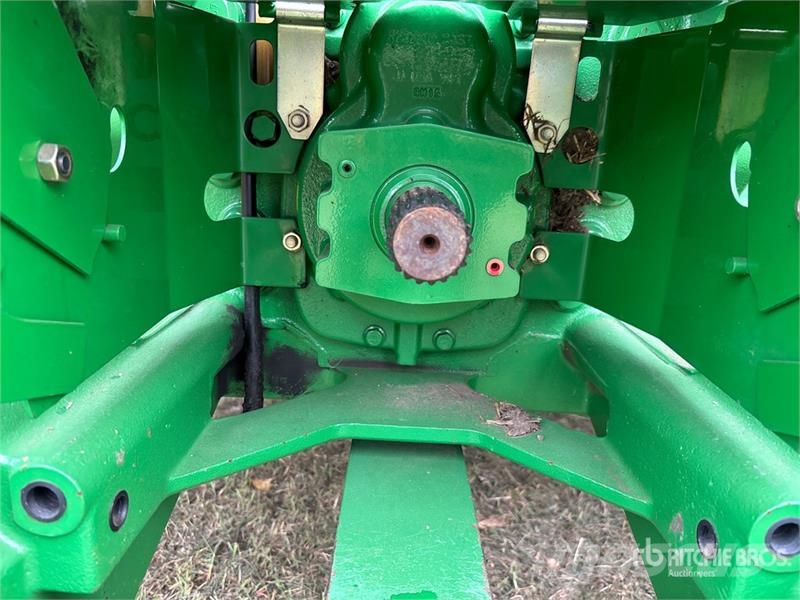 John Deere 8295R 4WD Tractor Трактори