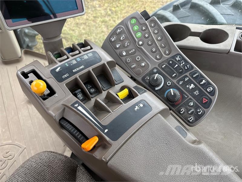 John Deere 8295R 4WD Tractor Трактори