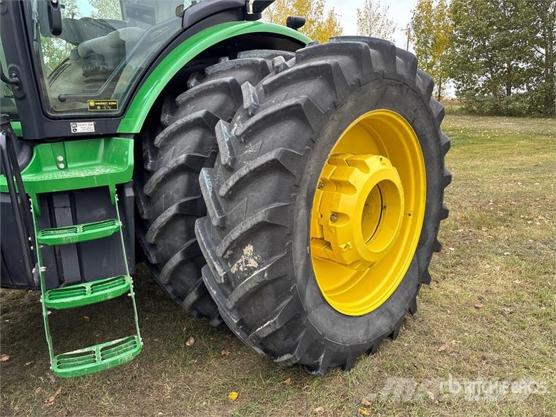 John Deere 8295R 4WD Tractor Трактори