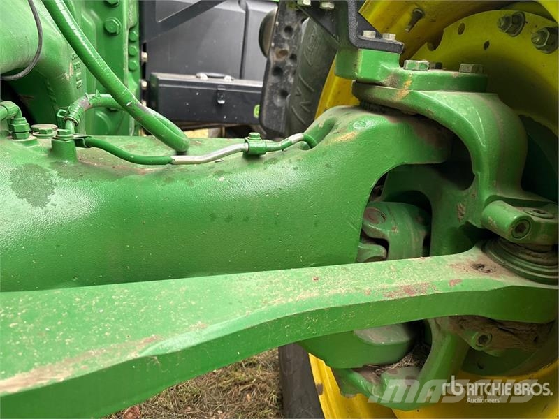 John Deere 8295R 4WD Tractor Трактори