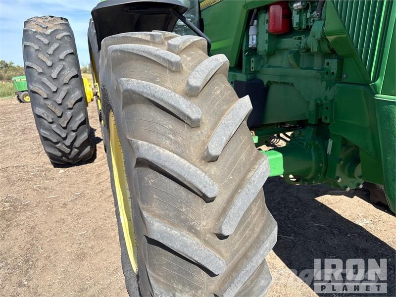 John Deere 8300 4WD Tractor Traktori