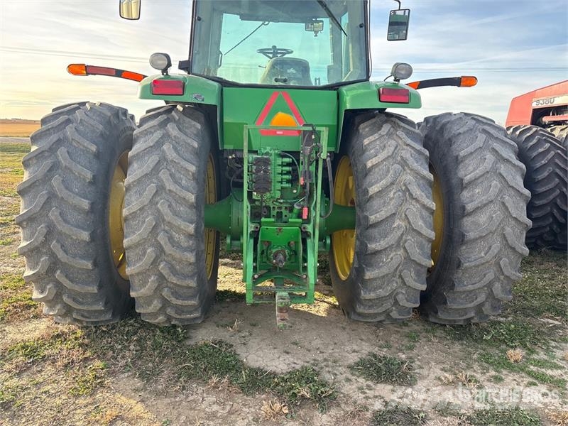 John Deere 8320 Tratores Agrícolas usados