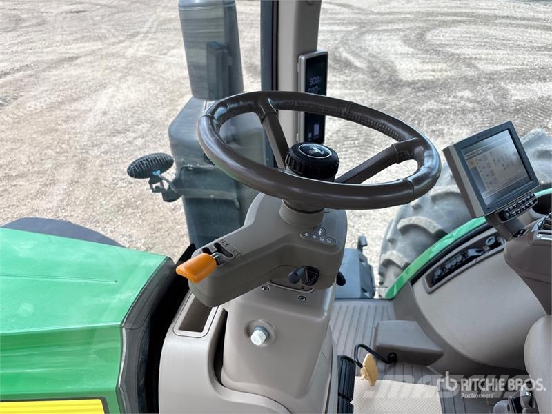 John Deere 8370R 4WD Tractor Traktörler