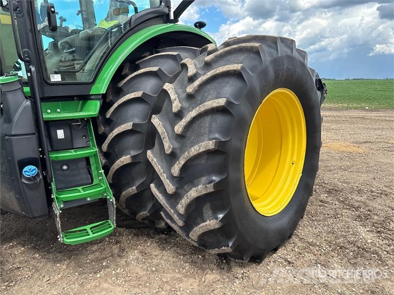 John Deere 8370R 4WD Tractor Traktörler