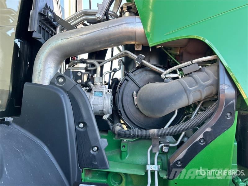John Deere 8370R 4WD Tractor Traktori