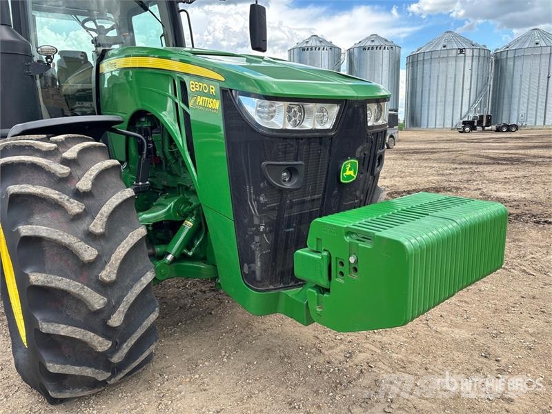 John Deere 8370R 4WD Tractor Traktörler