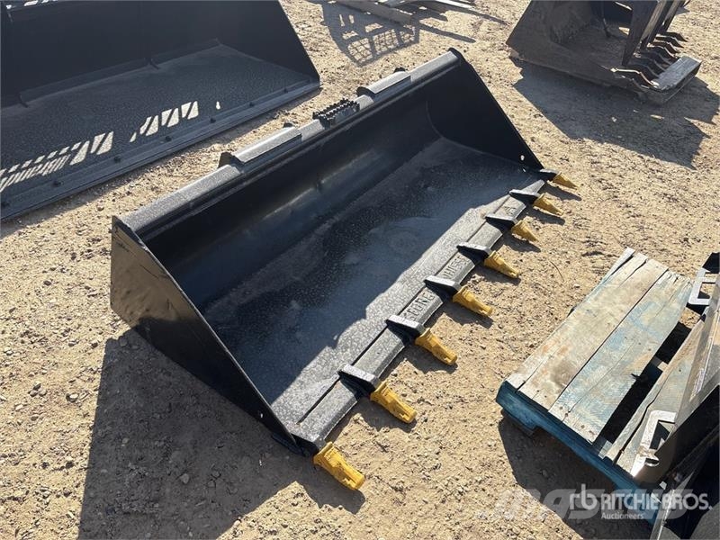 John Deere 84 in Q/C Skid Steer Bucket Kauhat