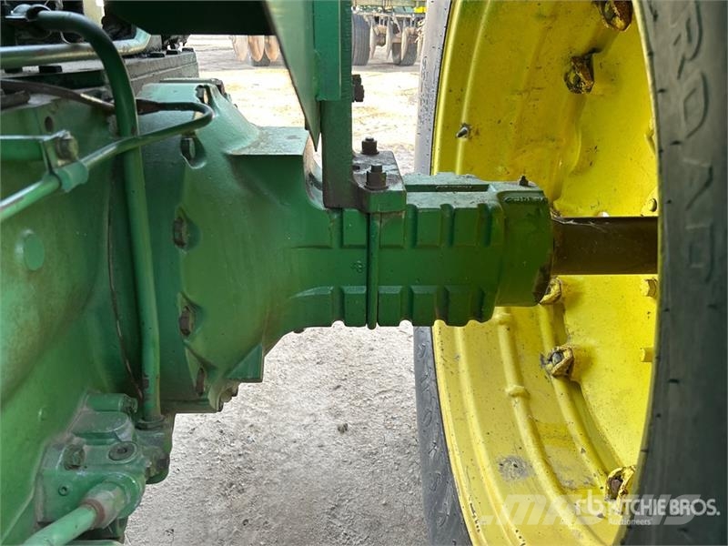 John Deere 8430 ماكينات زراعية - غير ذلك