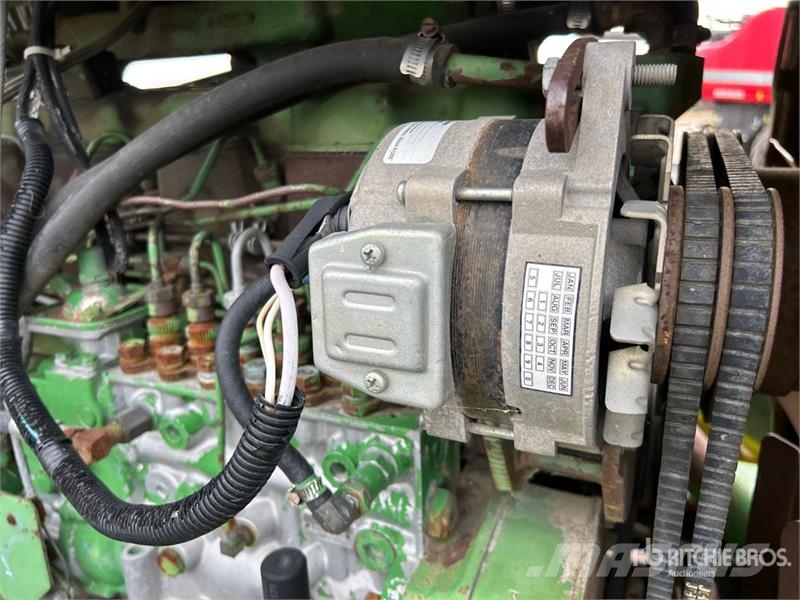 John Deere 8430 ماكينات زراعية - غير ذلك