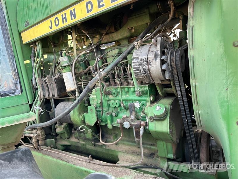 John Deere 8430 ماكينات زراعية - غير ذلك